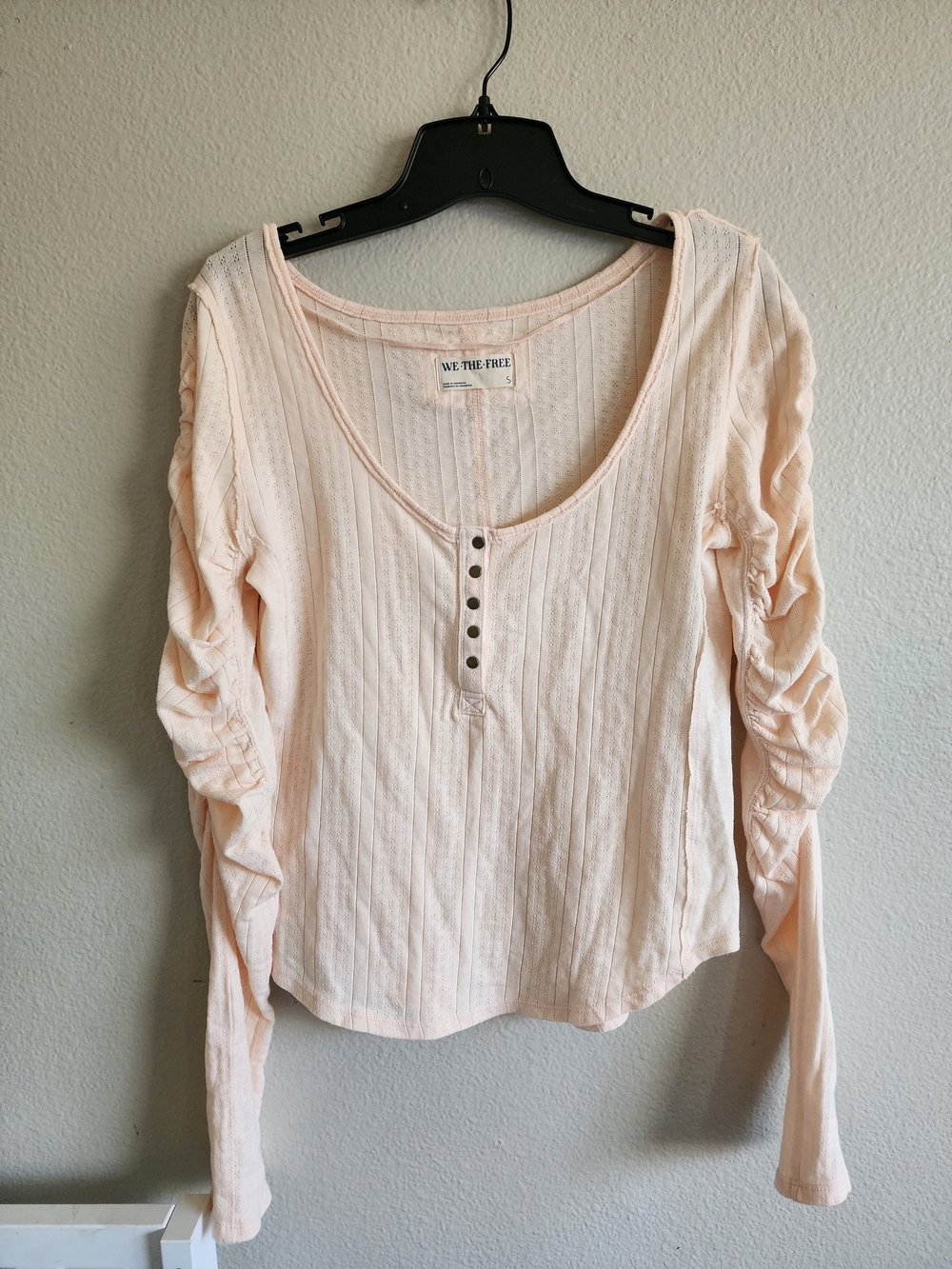 We The Free People Ruched Sleeve Snap Henley Top Light Pink Pointelle Small